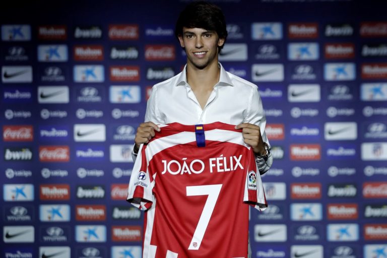 joao-felix-con il 7